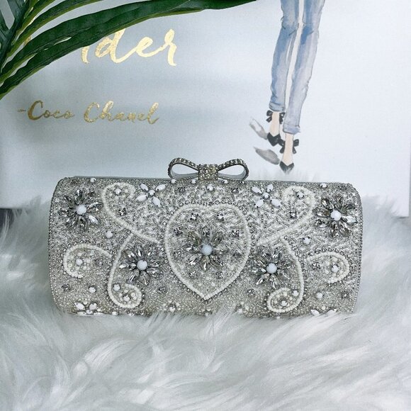 Forever New Crystal Clutch Party White - Picture 1 of 6